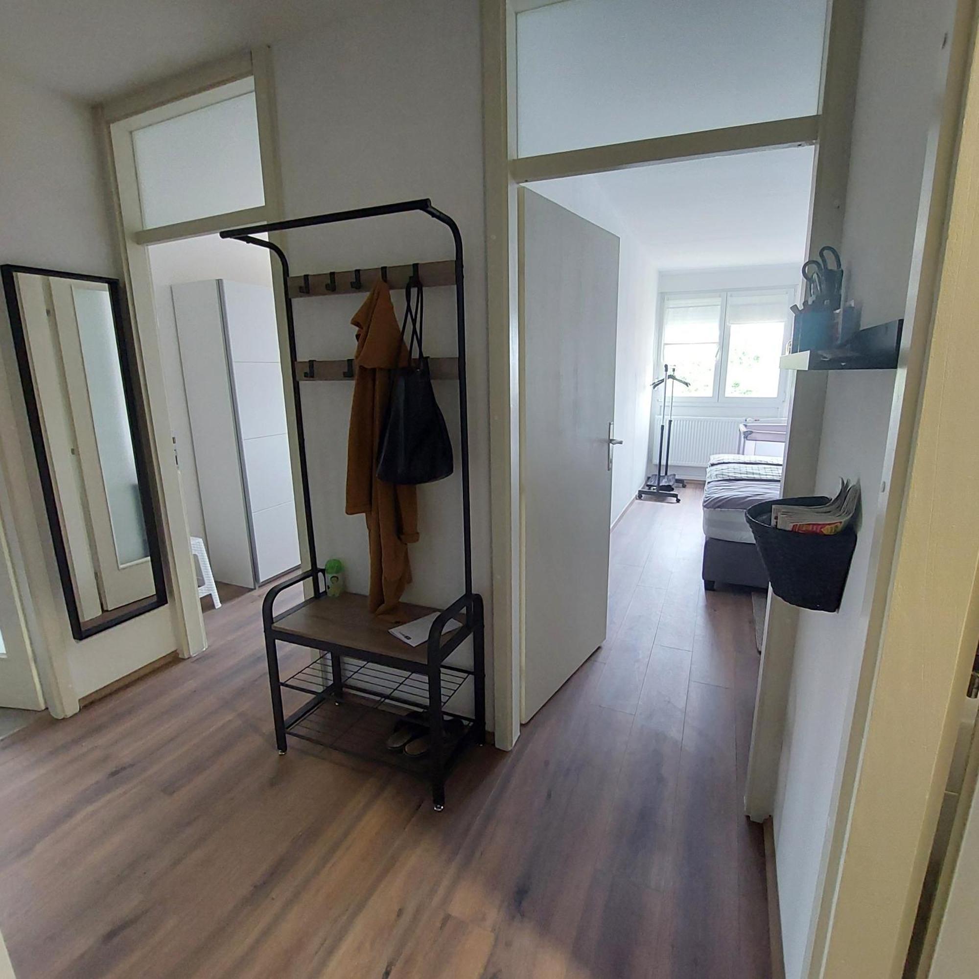Apartman Ela คาร์โลวัตส์ ภายนอก รูปภาพ